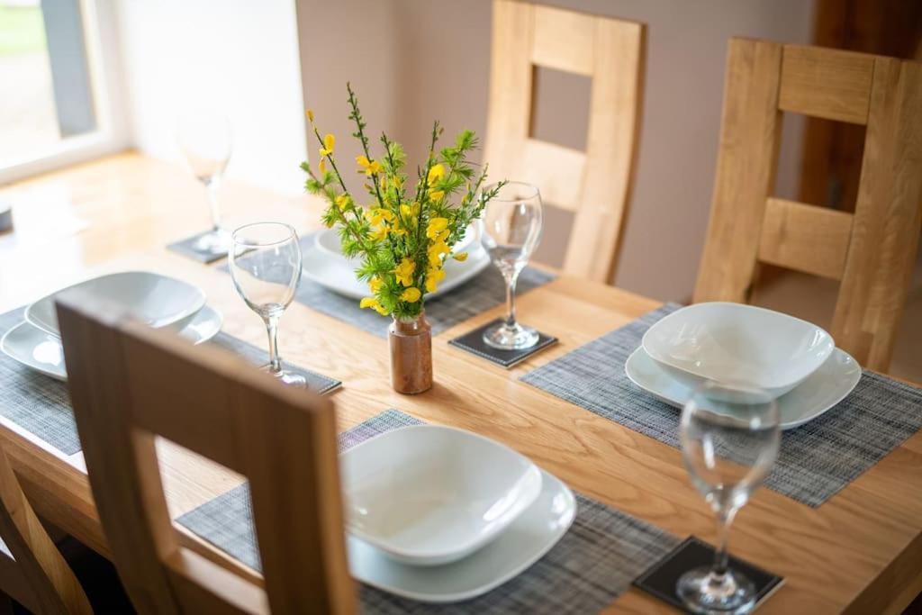 Cosy & Rustic Retreat - Woodland Cottage. Nairn Esterno foto