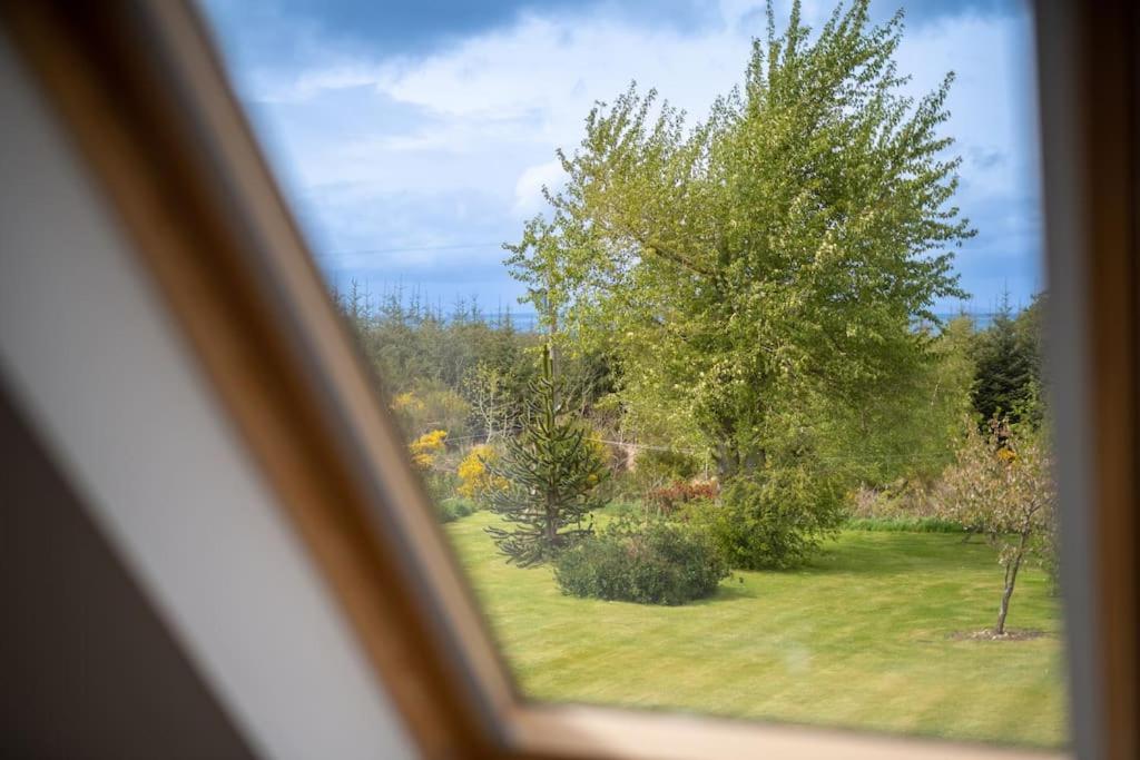 Cosy & Rustic Retreat - Woodland Cottage. Nairn Esterno foto