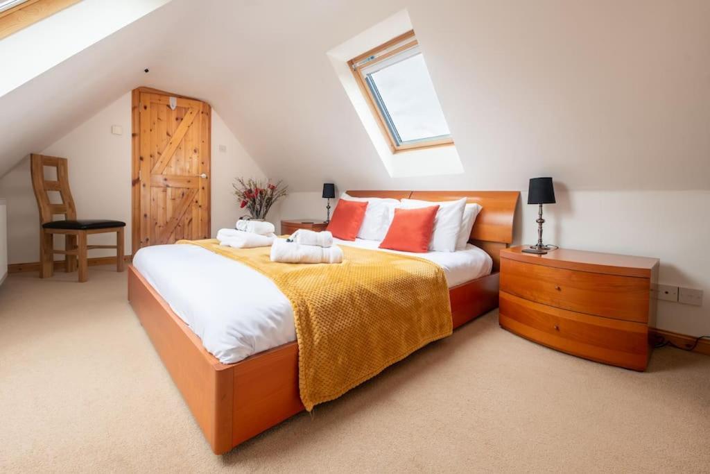 Cosy & Rustic Retreat - Woodland Cottage. Nairn Esterno foto