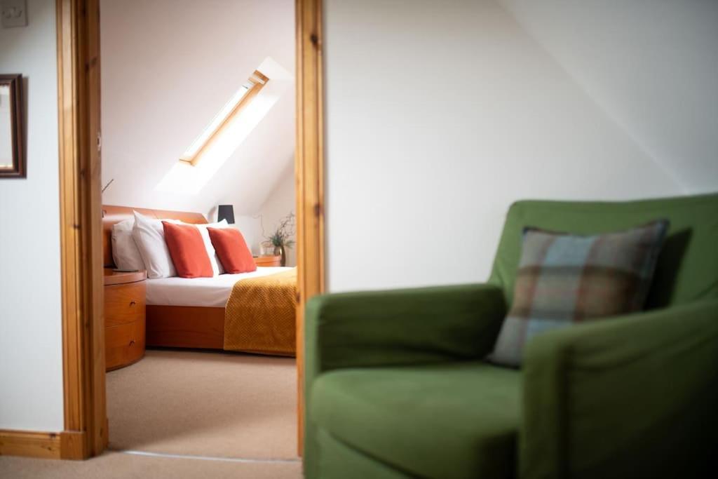 Cosy & Rustic Retreat - Woodland Cottage. Nairn Esterno foto