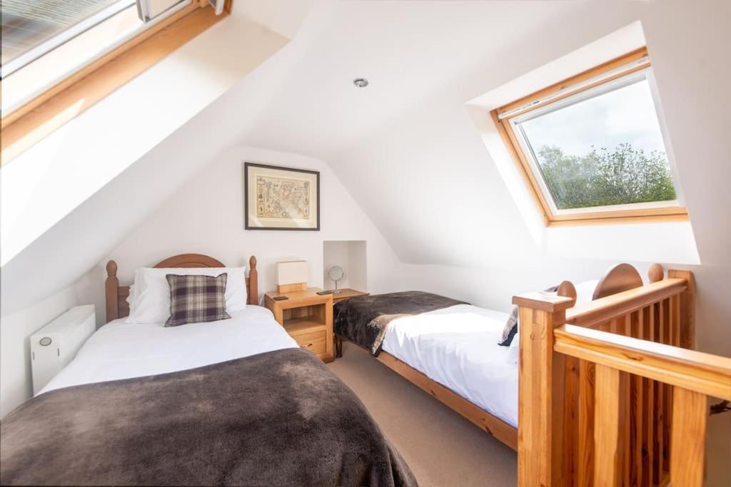 Cosy & Rustic Retreat - Woodland Cottage. Nairn Esterno foto